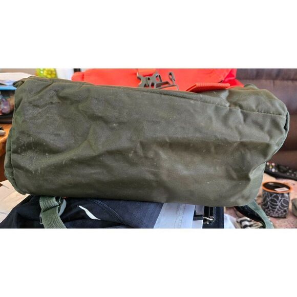 Thule Orange & Black Backpack With Buckle Closure & Side Pockets - Picture 11 of 13